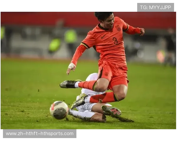 足球比赛中的防守反击与控制节奏 足球比赛中的防守反击与控制节奏