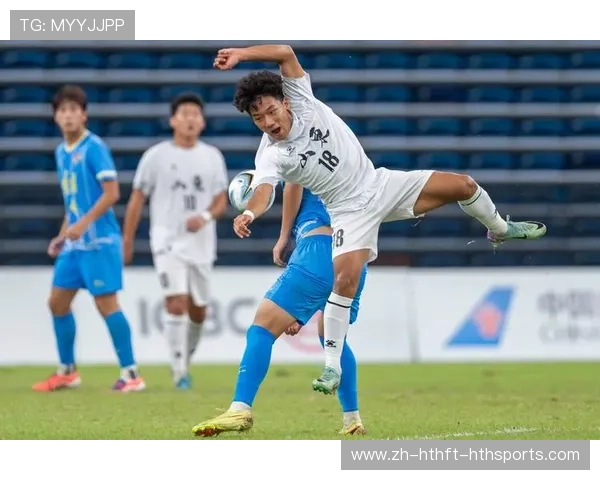 足球体态矫正训练是否提升球员在比赛对抗中的身体稳定性